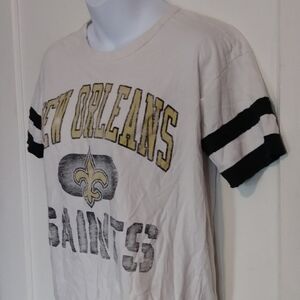 🌺BUNDLE ONLY🌺 New Orleans Saints Tee with Bold Graphics